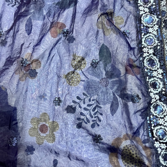 Designer heavy embroidery kurta set with long duppta! - Picture 15 of 16